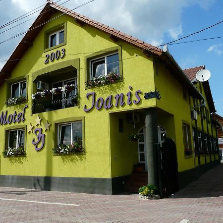 Motel Ioanis Mîndruloc Exteriör bild