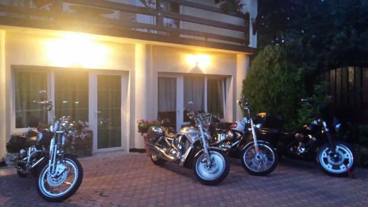 Motel Ioanis Mîndruloc Exteriör bild